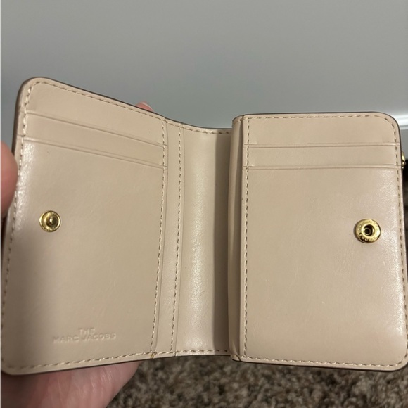 The marc jacobs softshot wallet light gold color mini wallet